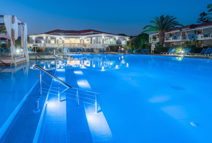 golden sun hotel kalamaki jet2