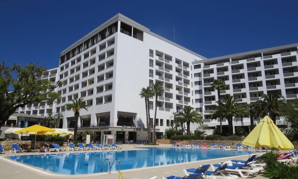 Alfamar Beach & Sport Resort - Albufeira, Costa de Algarve | On the Beach