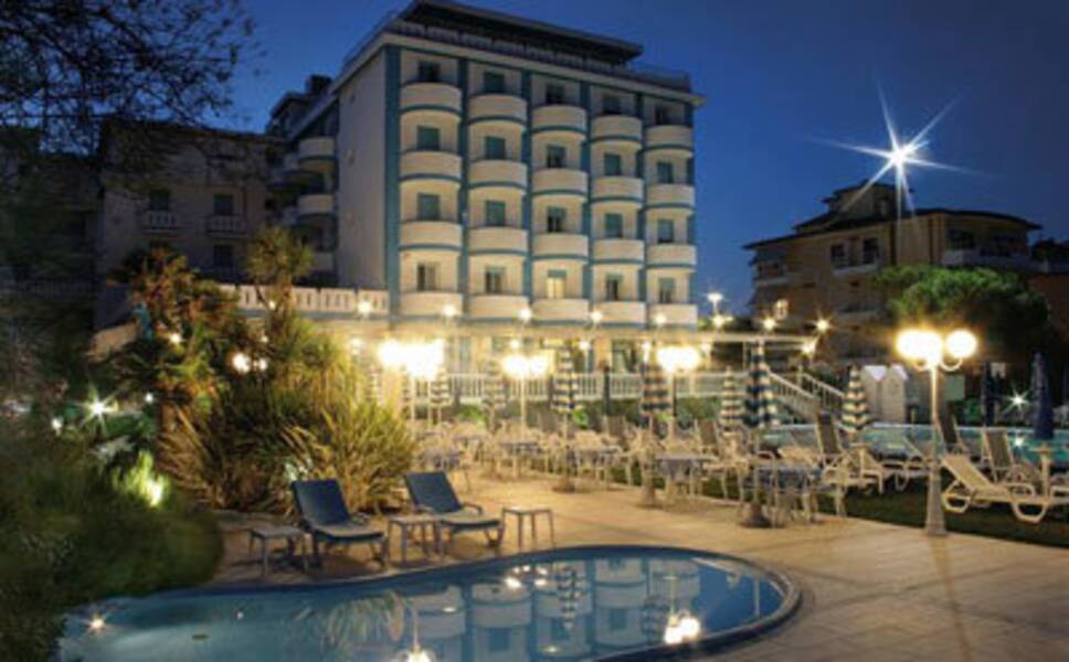 Hotel Le Soleil - Lido Di Jesolo, Venice | On The Beach