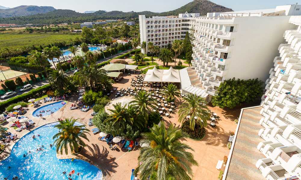 Eix Lagotel Playa De Muro Majorca On The Beach