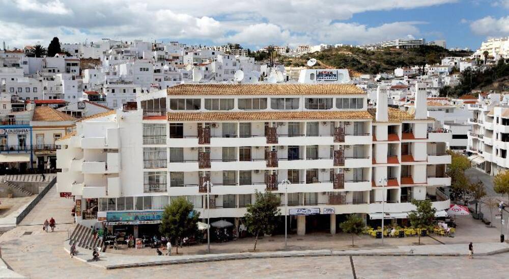 Edificio Albufeira Apartments Albufeira, Costa de Algarve On the Beach
