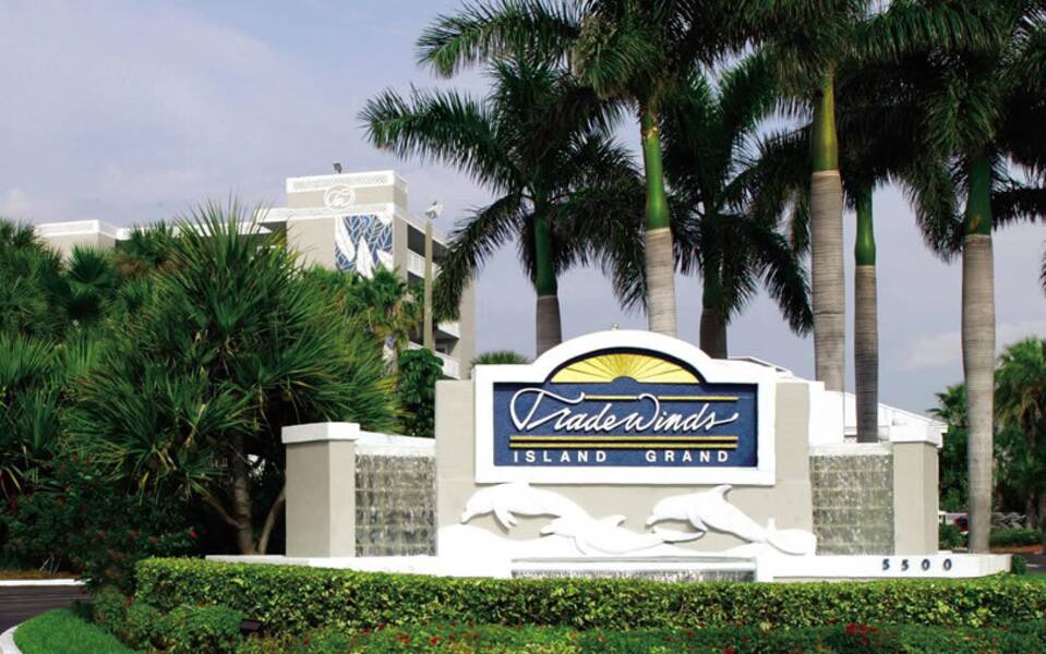 Tradewinds Island Grand Resort St Pete's Beach, Gulf Coast On the Beach