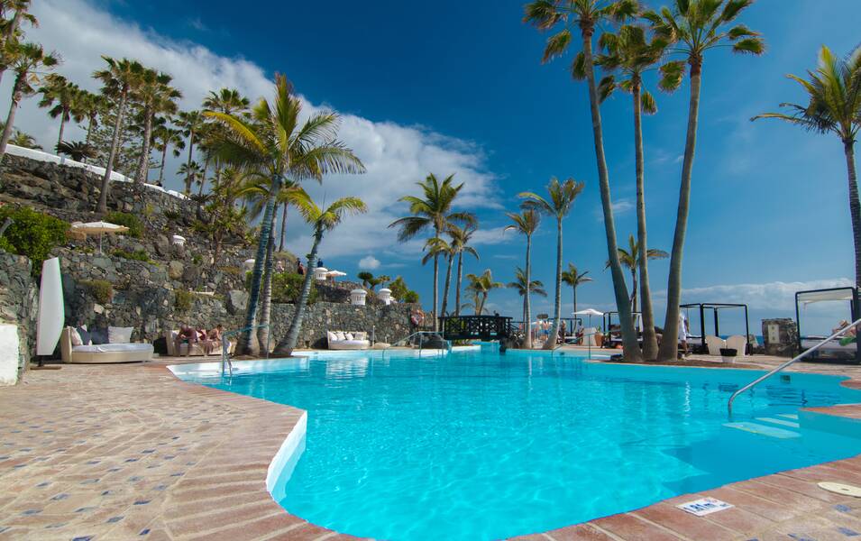 Hotel Jardin Tropical - Costa Adeje, Tenerife | On the Beach