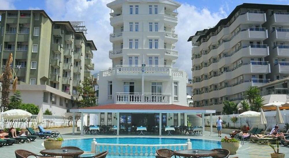 Azak Hotel - Alanya, Antalya | On the Beach