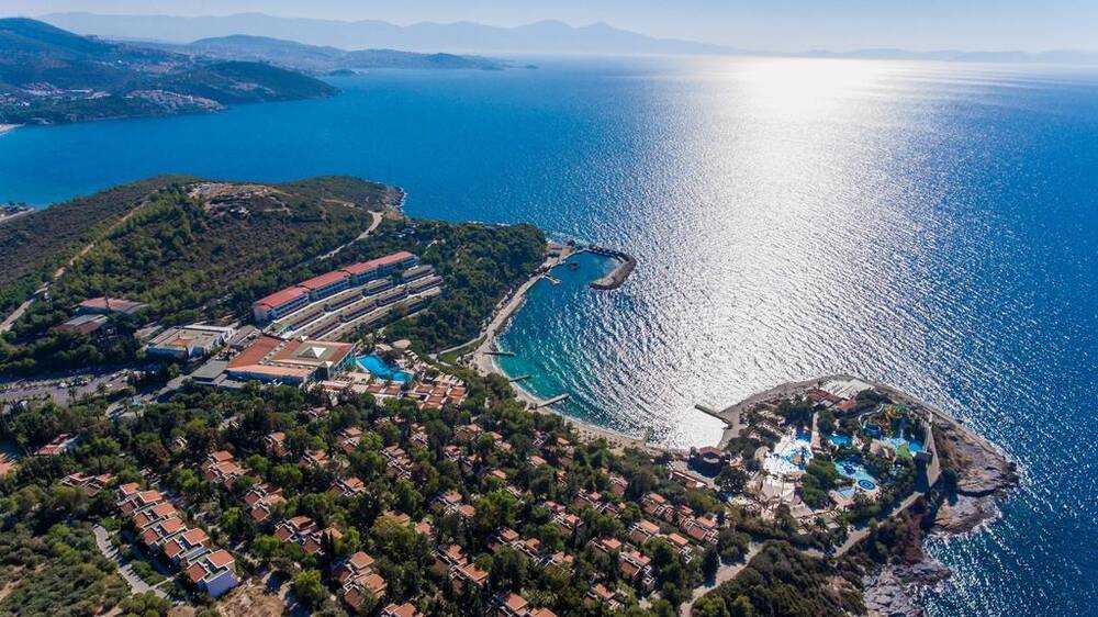 Pine Bay Holiday Resort - Kusadasi, Izmir Area | On the Beach
