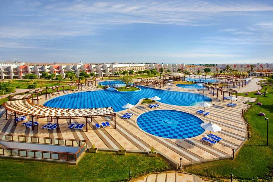 SUNRISE Crystal Bay Resort Grand Select Hurghada, Hurghada On the