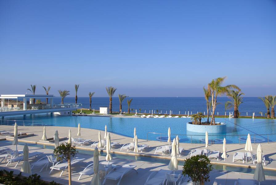 King Evelthon Beach Hotel and Resort - Chloraka, Paphos | On the Beach