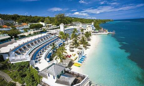 BEACH BOSCOBEL RESORT AND GOLF CLUB beach boscobel resort and golf club: