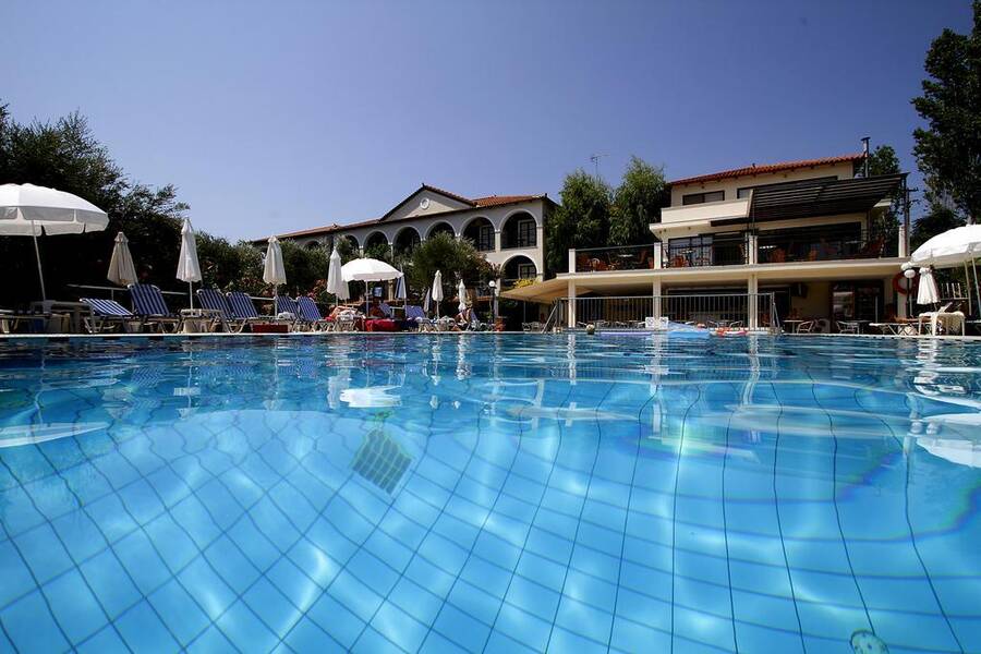 castelli hotel zante reviews