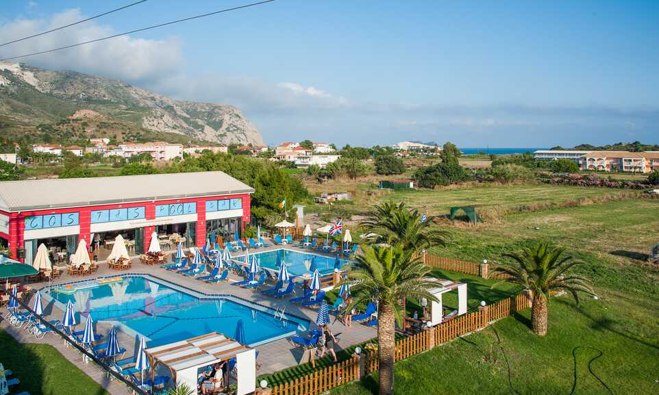 hotels in kalamaki greece