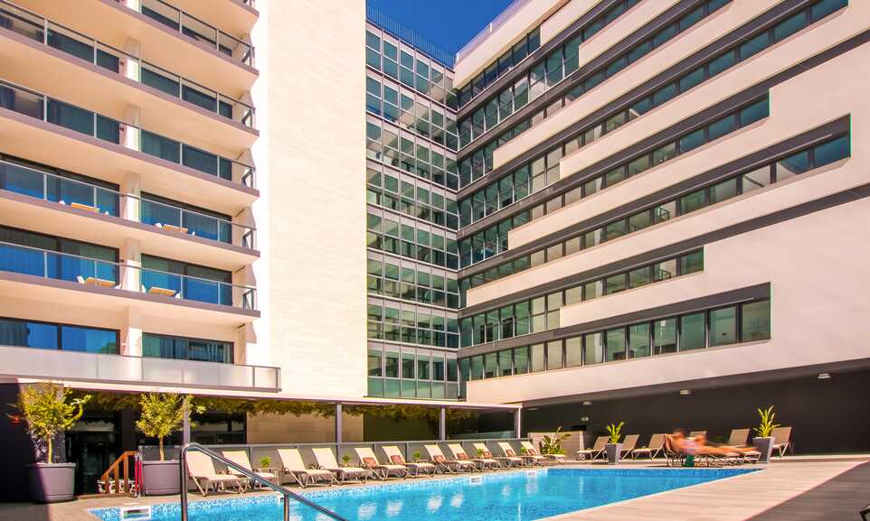 Hotel Da Rocha Praia Da Rocha Costa De Algarve On The Beach