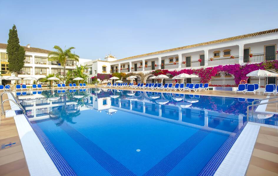 Globales Cortijo Blanco San Pedro De Alcantara, Costa del Sol On