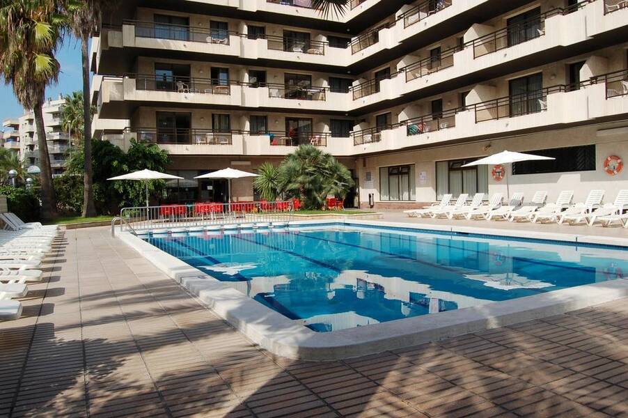Apartments C Y E Salou Salou Costa Dorada On The Beach