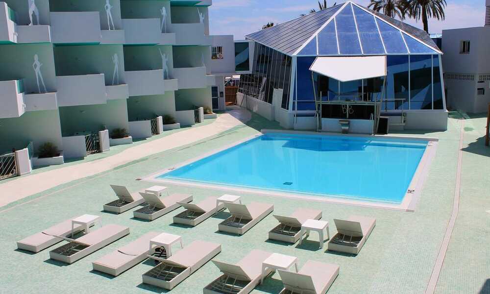 Bora Bora Apartments Playa D En Bossa Ibiza On The Beach