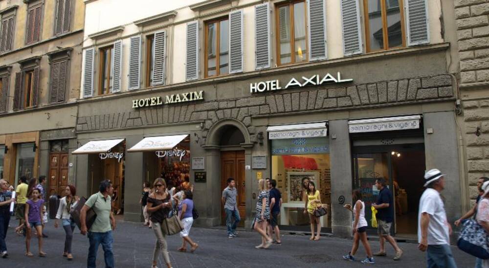 Maxim Firenze Florence Tuscany On The Beach