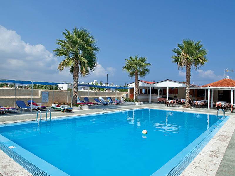 triton garden hotel malia crete