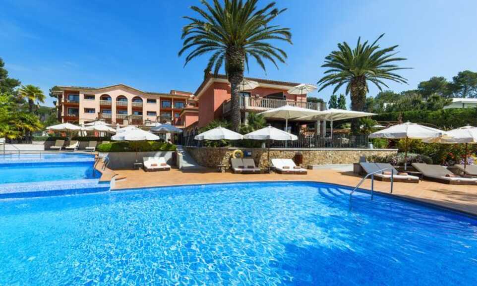 Salles Hotel Spa Cala Del Pi Platja D Aro Costa Brava On