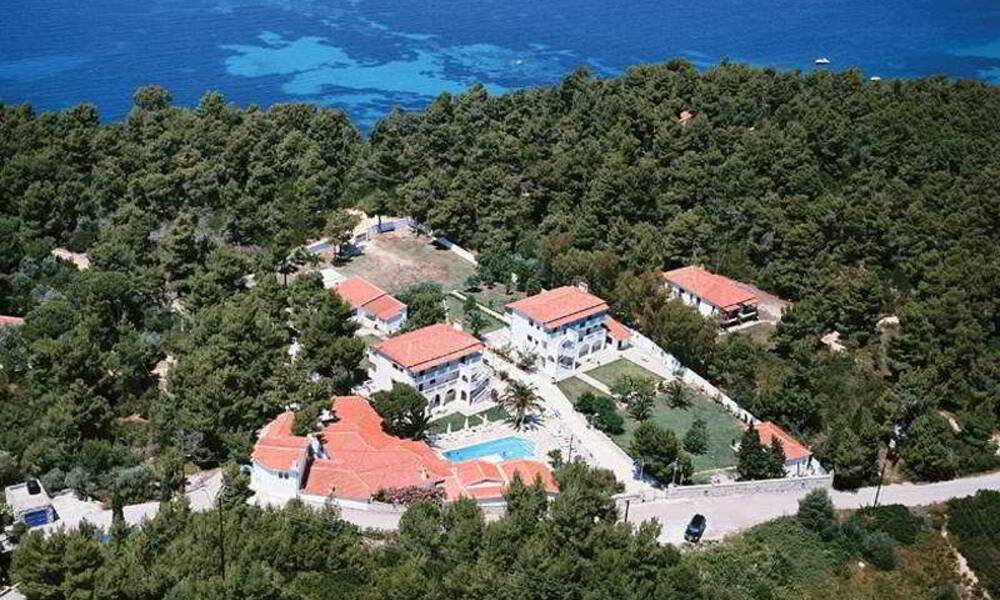 Villa Christina - Vromolimnos, Skiathos | On the Beach