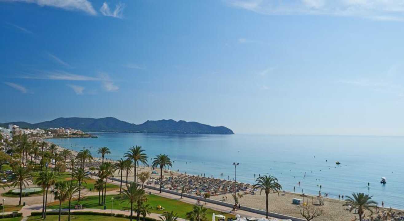 Cheap holidays to Cala Bona On the Beach